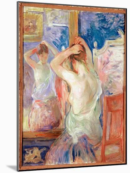 In Front of the Mirror, 1890 (Oil on Canvas)-Berthe Morisot-Mounted Giclee Print