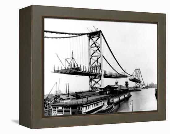 In Suspense, Philadelphia, Pennsylvania-null-Framed Stretched Canvas