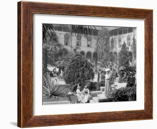 In the Court of the Ponce De Leon, St. Augustine, Fla.-null-Framed Photo