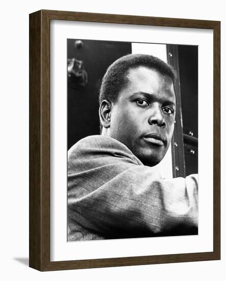 In the Heat of the Night, Sidney Poitier, 1967-null-Framed Photo