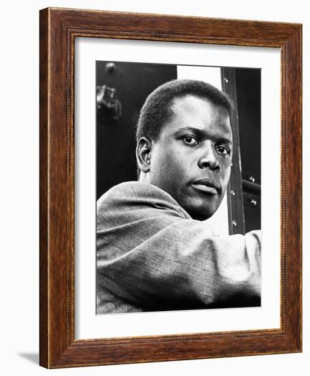 In the Heat of the Night, Sidney Poitier, 1967-null-Framed Photo