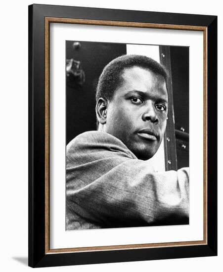 In the Heat of the Night, Sidney Poitier, 1967-null-Framed Photo