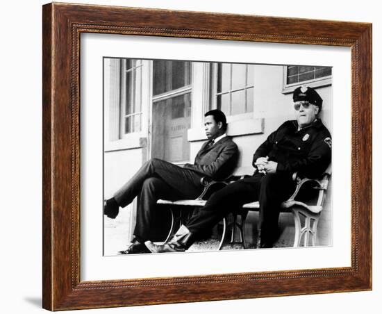 In the Heat of the Night, Sidney Poitier, Rod Steiger, 1967-null-Framed Photo