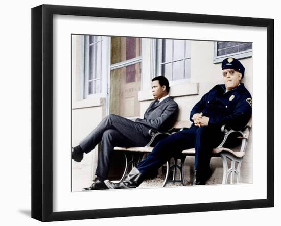 In the Heat of the Night, Sidney Poitier, Rod Steiger, 1967-null-Framed Photo