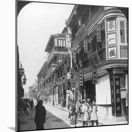 In the Street of the Tea Houses, Shanghai, China, 1901-Underwood & Underwood-Mounted Photographic Print