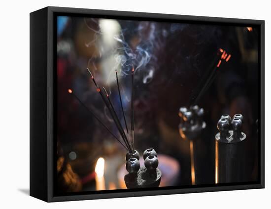 Incense burning at a Hindu temple in New Delhi, India, Asia-Matthew Williams-Ellis-Framed Premier Image Canvas