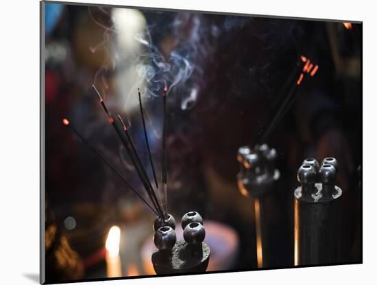 Incense burning at a Hindu temple in New Delhi, India, Asia-Matthew Williams-Ellis-Mounted Photographic Print