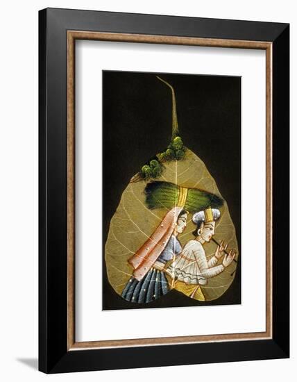 Inde Peinture Sur Feuille D'Arbre Sechee-null-Framed Photo