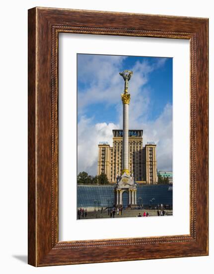 Independence Monument on the Maidan Nezalezhnosti in the Center of Kiev (Kyiv), Ukraine, Europe-Michael Runkel-Framed Photographic Print