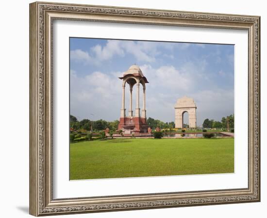 India Gate, 42 Metre High, Eastern End of the Rajpath, New Delhi, Delhi, India, Asia-Gavin Hellier-Framed Photographic Print