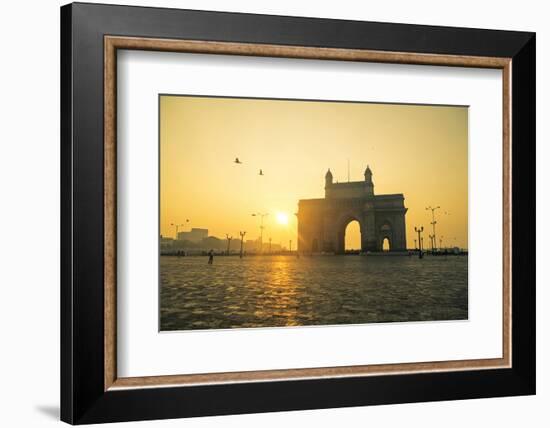 India, Maharashtra, Mumbai, Gateway of India, the Gateway of India at Dawn-Alex Robinson-Framed Photographic Print