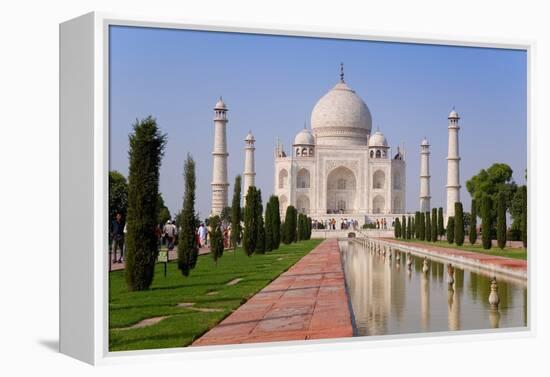 India, Uttar Pradesh, the Taj Mahal, This Mughal Mausoleum Has Become the Tourist Emblem of India-Gavin Hellier-Framed Premier Image Canvas