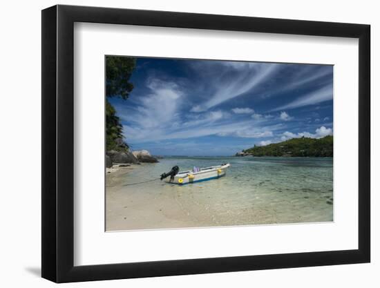 Indian Ocean, Seychelles, Mahe, St. Anne Marine NP, Moyenne Island-Cindy Miller Hopkins-Framed Photographic Print