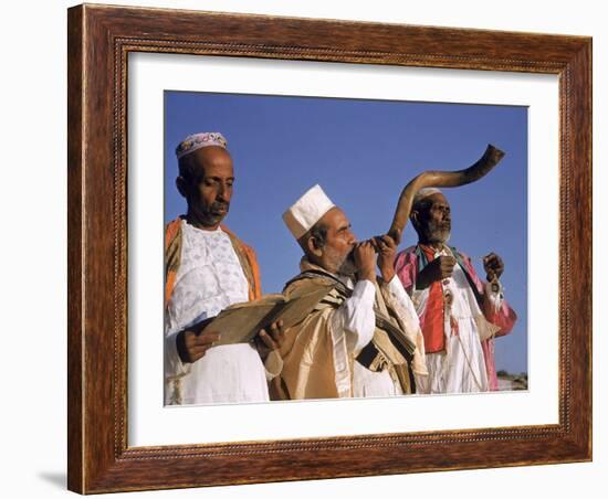 Indian Rabbi Blowing the Shofar Horn on the Jewish Sabbath-Alfred Eisenstaedt-Framed Photographic Print