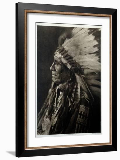 Indians of America: Portrait of Indian Chief (Photo)-Edward Sheriff Curtis-Framed Giclee Print