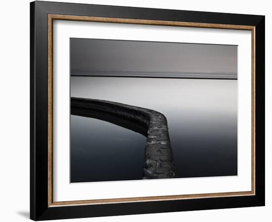 Infinite Curve-Doug Chinnery-Framed Photographic Print