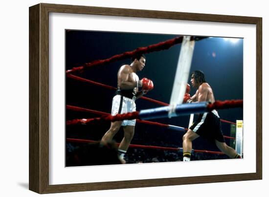 Ing Game Between Mohammed Ali and Alfredo Evanglista in Washington May 16, 1977-null-Framed Photo