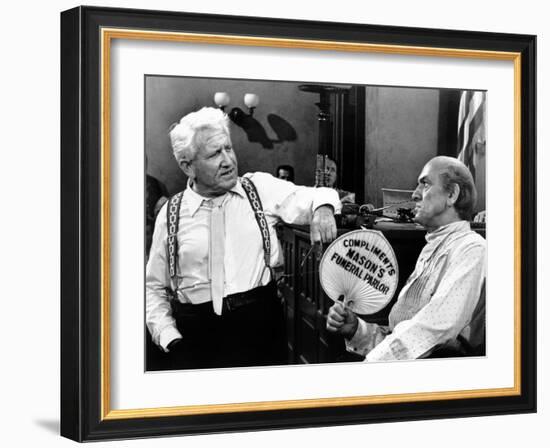 Inherit the Wind, Spencer Tracy, Fredric March, 1960-null-Framed Photo