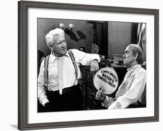 Inherit the Wind, Spencer Tracy, Fredric March, 1960-null-Framed Photo