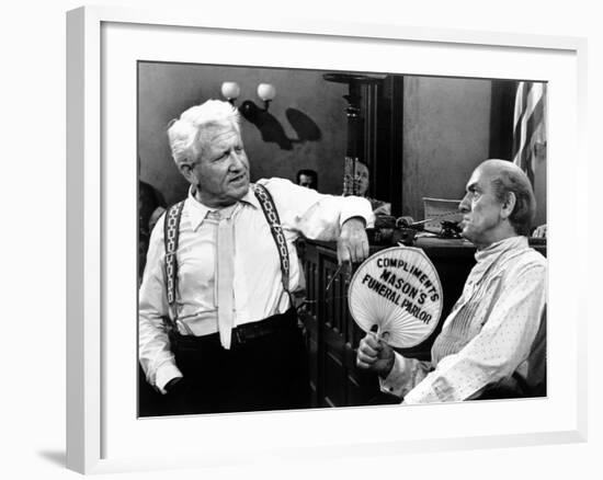 Inherit the Wind, Spencer Tracy, Fredric March, 1960-null-Framed Photo