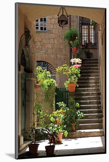 Inner Courtyard in the Old Town of Orvieto with Souvenir Shop, Orvieto, Italy-null-Mounted Art Print