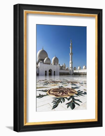 Inner courtyard of Sheikh Zayed Mosque, Abu Dhabi, United Arab Emirates-Stefano Politi Markovina-Framed Photographic Print