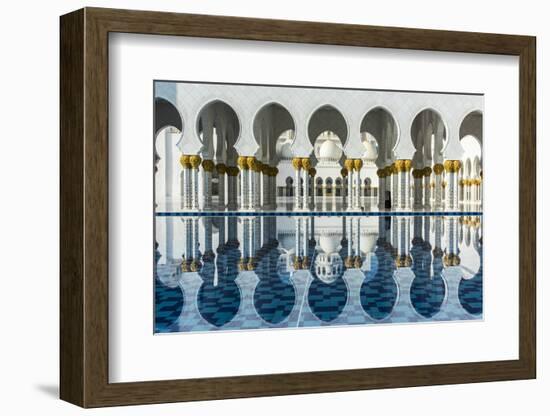 Inner courtyard of the Sheikh Zayed Mosque, Abu Dhabi, United Arab Emirates-Stefano Politi Markovina-Framed Photographic Print