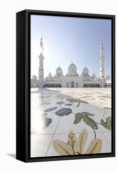 Inner Courtyard, Sheikh Zayed Bin Sultan Al Nahyan Moschee, Al Maqtaa-Axel Schmies-Framed Premier Image Canvas