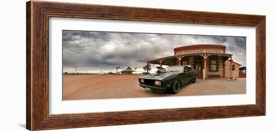 Interceptor-Wayne Bradbury-Framed Photographic Print