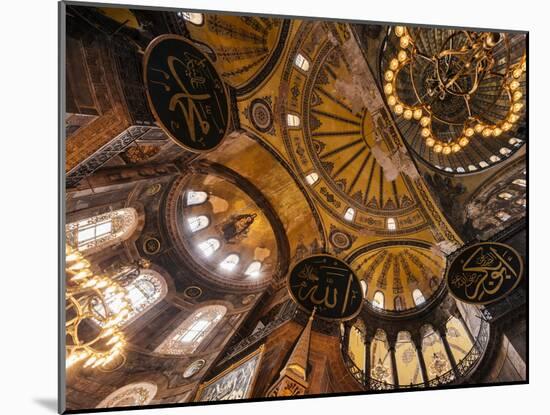 Interior of Hagia Sofia (Aya Sofya), Sultanahmet, Istanbul, Turkey-Ben Pipe-Mounted Photographic Print