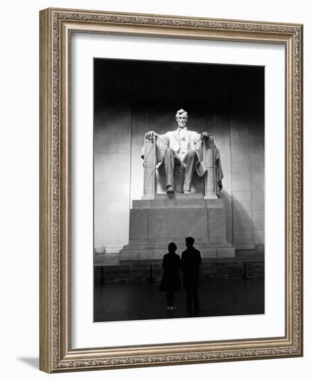 Interior of the Lincoln Memorial-Carl Mydans-Framed Photographic Print