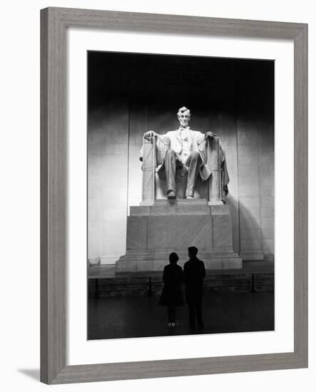 Interior of the Lincoln Memorial-Carl Mydans-Framed Photographic Print