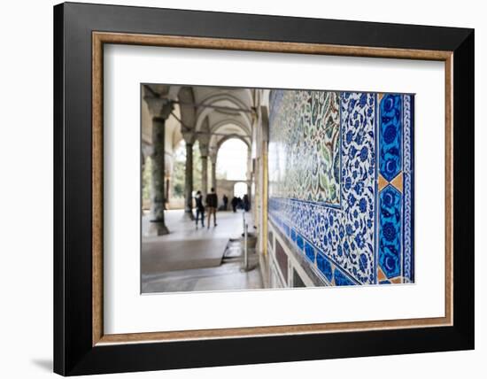 Interior of Topkapi Palace, Sultanahmet, Istanbul, Turkey-Ben Pipe-Framed Photographic Print