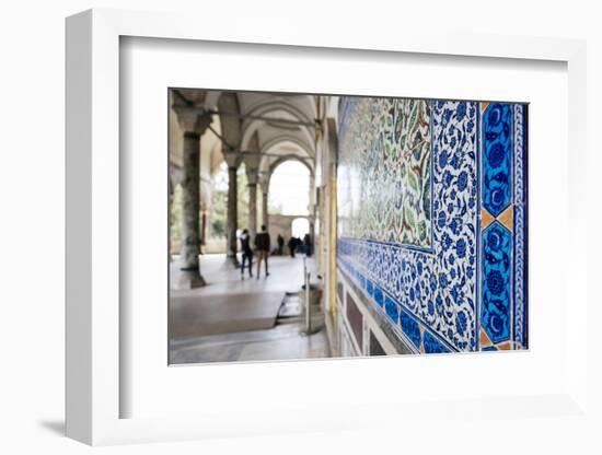 Interior of Topkapi Palace, Sultanahmet, Istanbul, Turkey-Ben Pipe-Framed Photographic Print