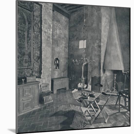 'Interior, Palazzo Davanzati', 1928-Unknown-Mounted Photographic Print