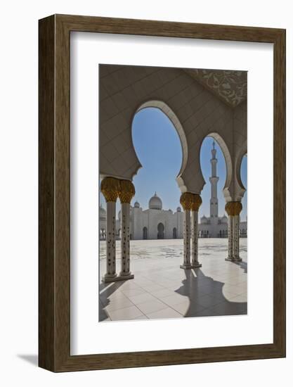 Internal View of the Arcade of the Sheikh Zayed Mosque, Al Maqta District of Abu Dhabi, Abu Dhabi-Cahir Davitt-Framed Photographic Print