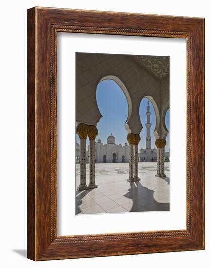 Internal View of the Arcade of the Sheikh Zayed Mosque, Al Maqta District of Abu Dhabi, Abu Dhabi-Cahir Davitt-Framed Photographic Print