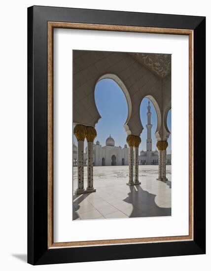 Internal View of the Arcade of the Sheikh Zayed Mosque, Al Maqta District of Abu Dhabi, Abu Dhabi-Cahir Davitt-Framed Photographic Print