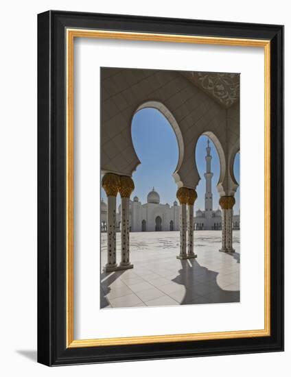 Internal View of the Arcade of the Sheikh Zayed Mosque, Al Maqta District of Abu Dhabi, Abu Dhabi-Cahir Davitt-Framed Photographic Print