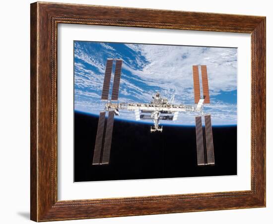 International Space Station in 2007-null-Framed Photo