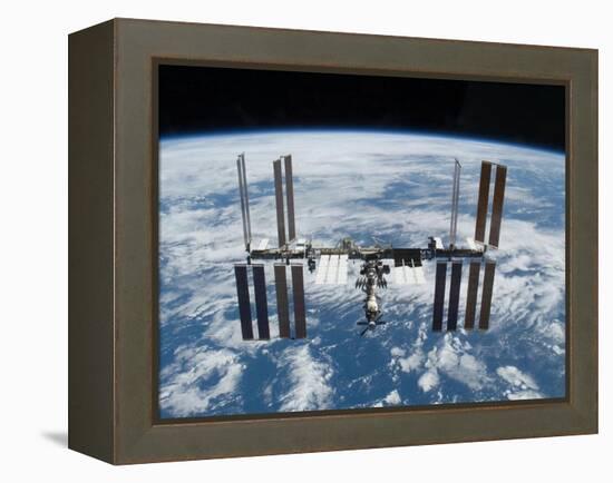 International Space Station in 2009-null-Framed Stretched Canvas