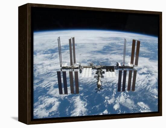 International Space Station in 2009-null-Framed Stretched Canvas