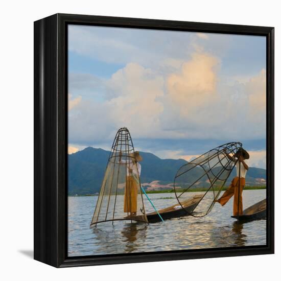 Intha Fisherman Rowing at Sunset on Inle Lake, Shan State, Myanmar-Keren Su-Framed Premier Image Canvas