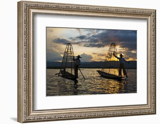 Intha Fisherman Rowing at Sunset on Inle Lake, Shan State, Myanmar-Keren Su-Framed Photographic Print