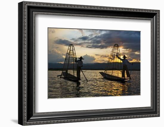 Intha Fisherman Rowing at Sunset on Inle Lake, Shan State, Myanmar-Keren Su-Framed Photographic Print