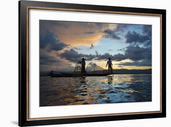 Intha Fisherman Rowing at Sunset on Inle Lake, Shan State, Myanmar-Keren Su-Framed Photographic Print