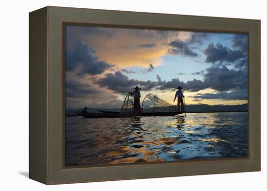 Intha Fisherman Rowing at Sunset on Inle Lake, Shan State, Myanmar-Keren Su-Framed Premier Image Canvas