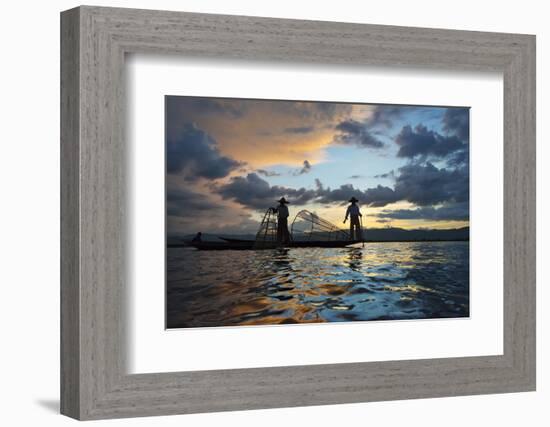 Intha Fisherman Rowing at Sunset on Inle Lake, Shan State, Myanmar-Keren Su-Framed Photographic Print