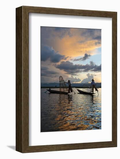 Intha Fisherman Rowing at Sunset on Inle Lake, Shan State, Myanmar-Keren Su-Framed Photographic Print