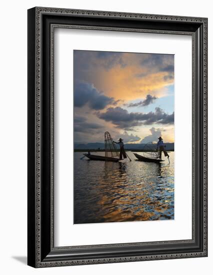 Intha Fisherman Rowing at Sunset on Inle Lake, Shan State, Myanmar-Keren Su-Framed Photographic Print